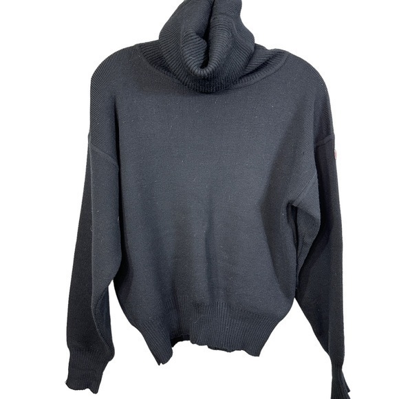 Obermeyer Sweaters - Obermeyer Black Vintage 100% Wool Ski Sweater Turtleneck Knit Top Size: M EUC